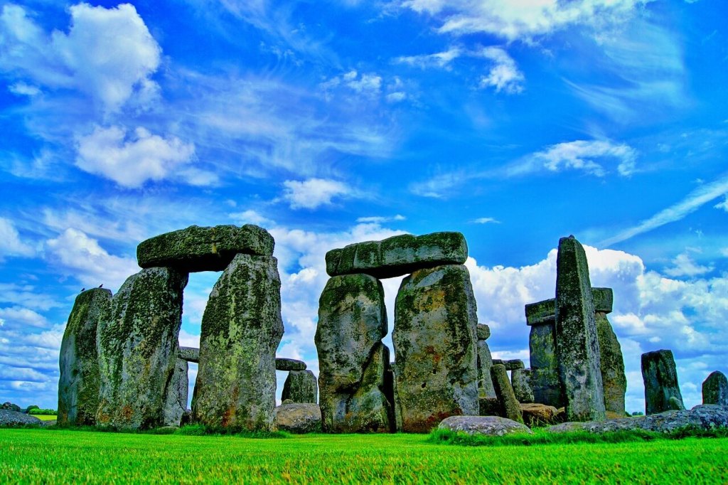Stonehenge Imagen de Zdeněk Tobiáš en Pixabay
