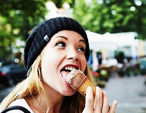 ¿Por qué el helado sabe más dulce cuando se calienta?