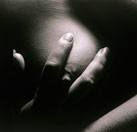 La areola del pezón es más oscura, ¿Por qué?