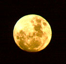 ¿Por qué la Luna es redonda?