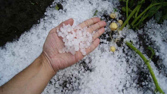 ¿Por qué casi nunca graniza de noche?