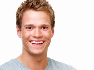 ¿Qué puede provocar ataques de risa patológica?