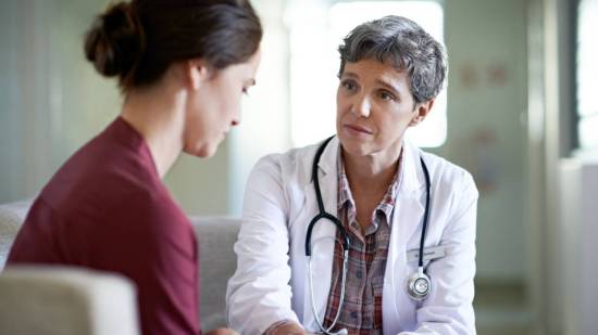 ¿Nos pueden ocultar información los profesionales sanitarios?