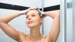 Lavarnos el pelo es uno de los actos cotidianos de nuestra higiene personal