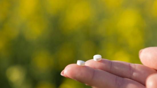 Dos pastillas de antihistamínicos