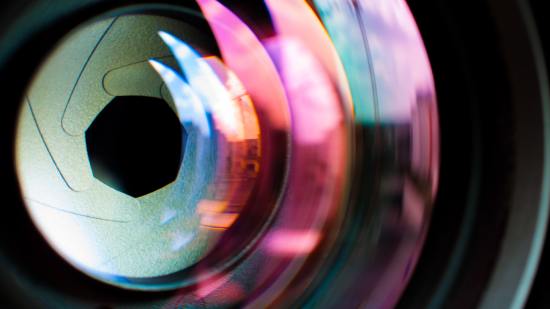 Este es el ojo artificial que supera al humano en campo de visión y tiempo de reacción