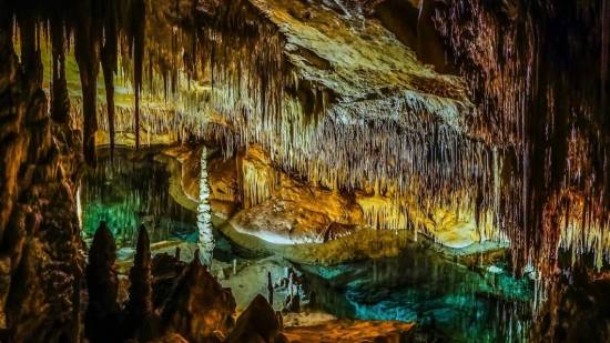Cueva del Drac