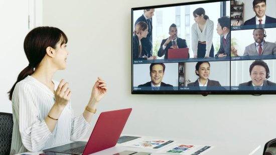 Cómo conectar el ordenador a la televisión fácilmente con un cable HDMI o VGA