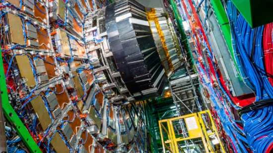 ¿Qué es la teoría de la supersimetría?