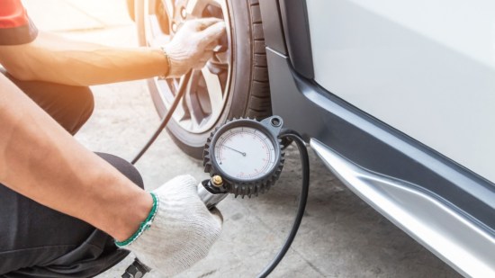 Con este compresor de aire, tu coche nunca volverá a dejarte tirado