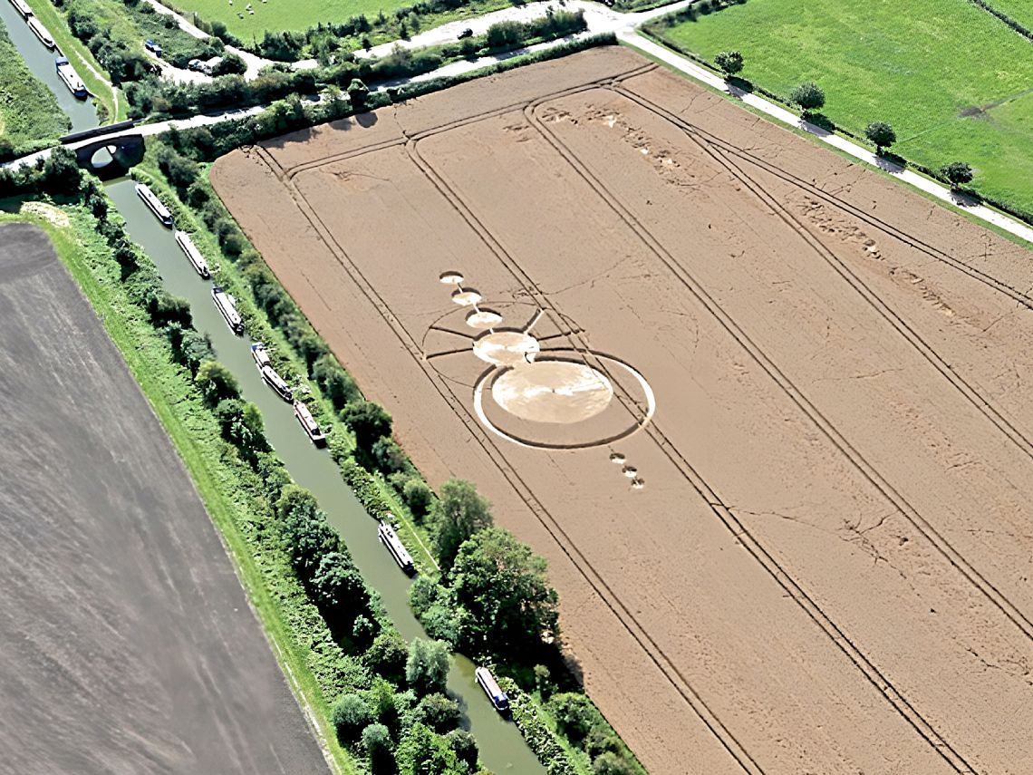Círculos en un campo de cereal