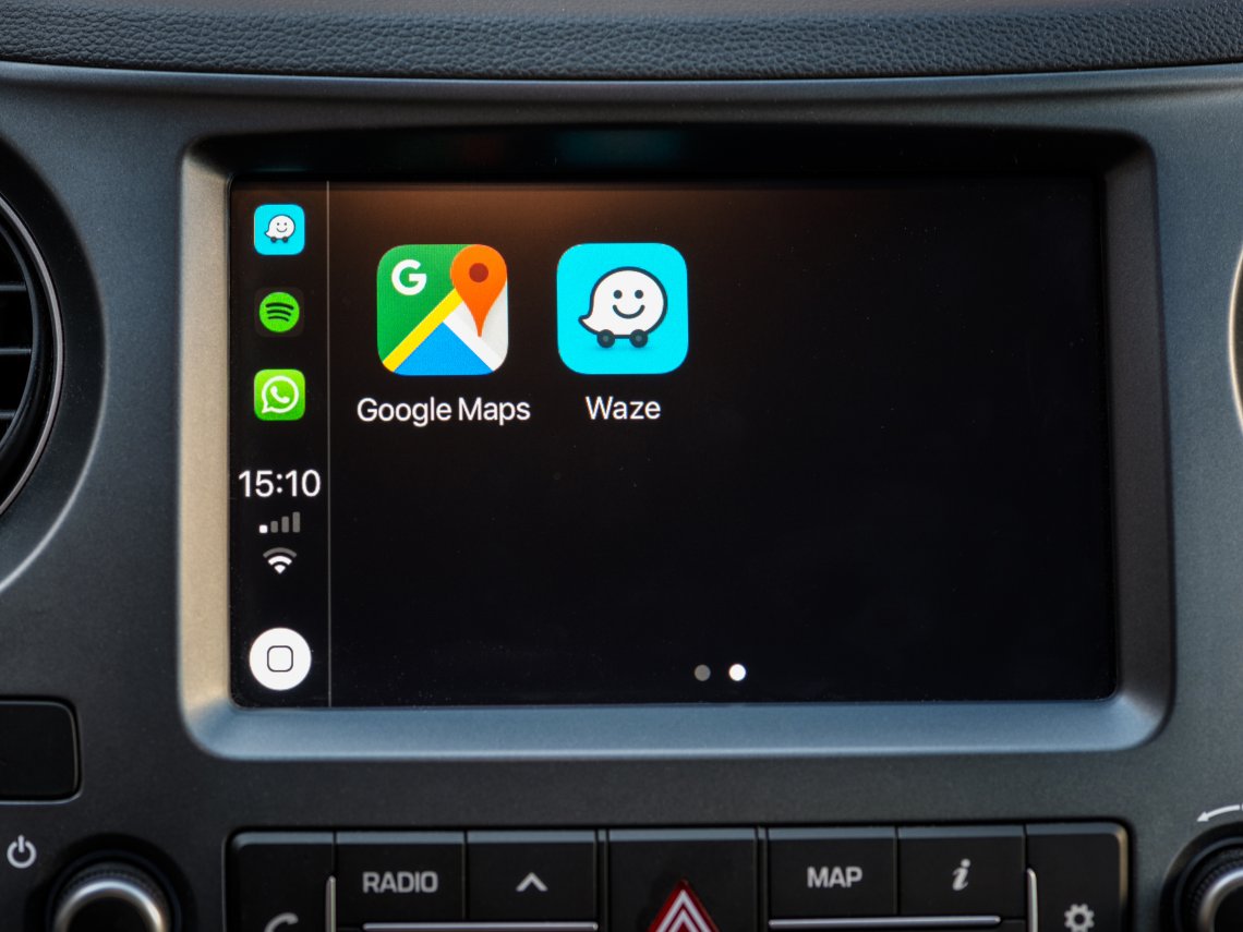 Cómo añadir Waze a Apple CarPlay