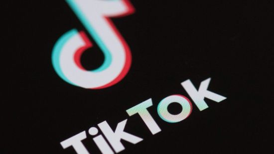 Cómo activar el modo oscuro en TikTok