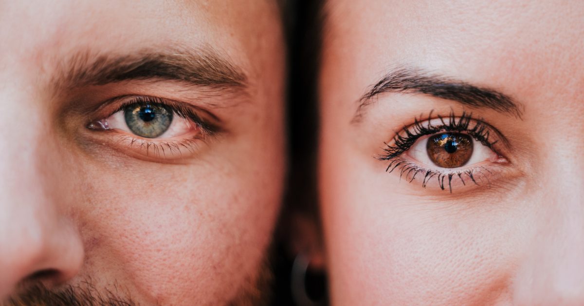 Desarrollan tecnología innovadora para detectar deepfakes a través del reflejo de la luz en los ojos