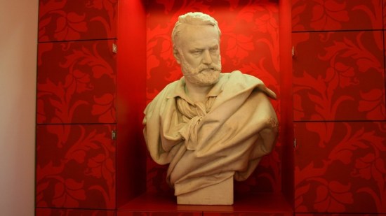 victor-hugo