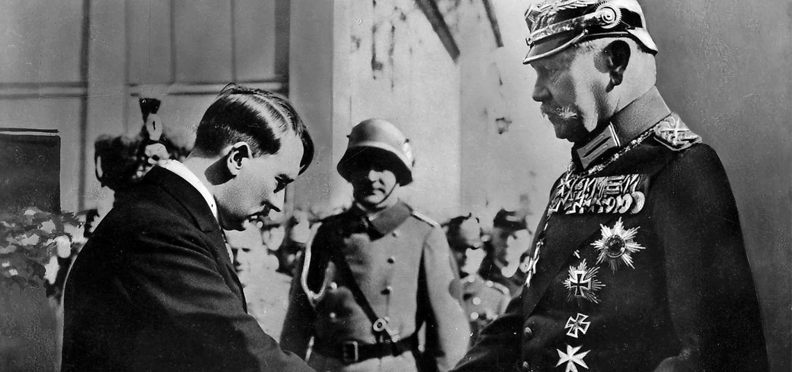 Hitler con Hindenburg