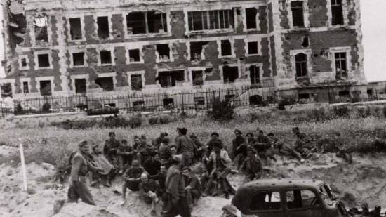 Edificio destruido en la Guerra Civil