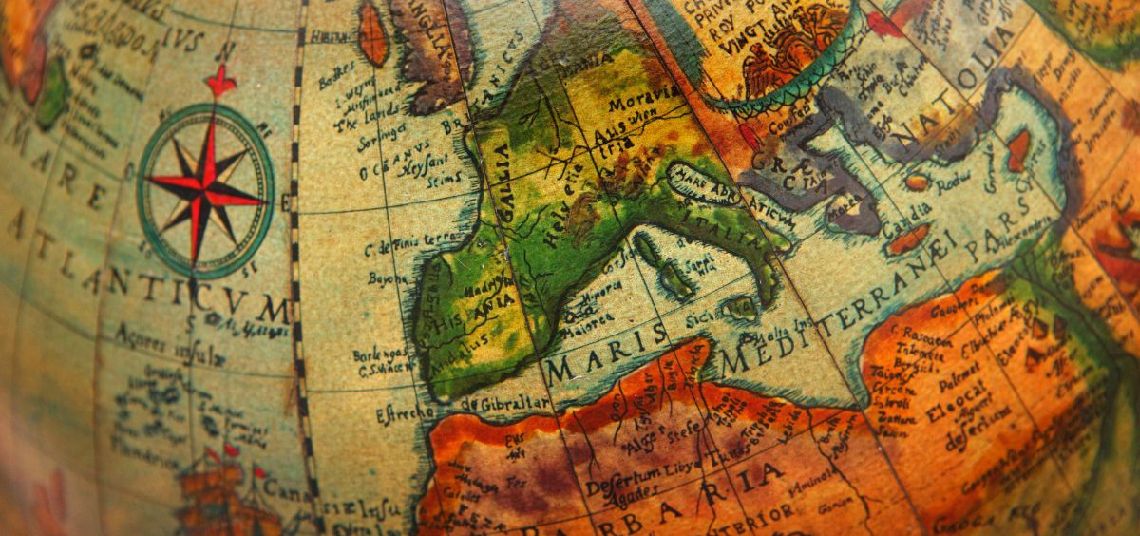 Antiguo mapa terráqueo en el que aparece España