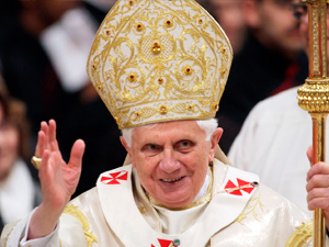 ¿Qué quiere decir "ser más papista que el papa"?