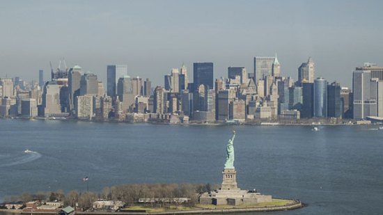 ¿Cuánto costó la isla de Manhattan?