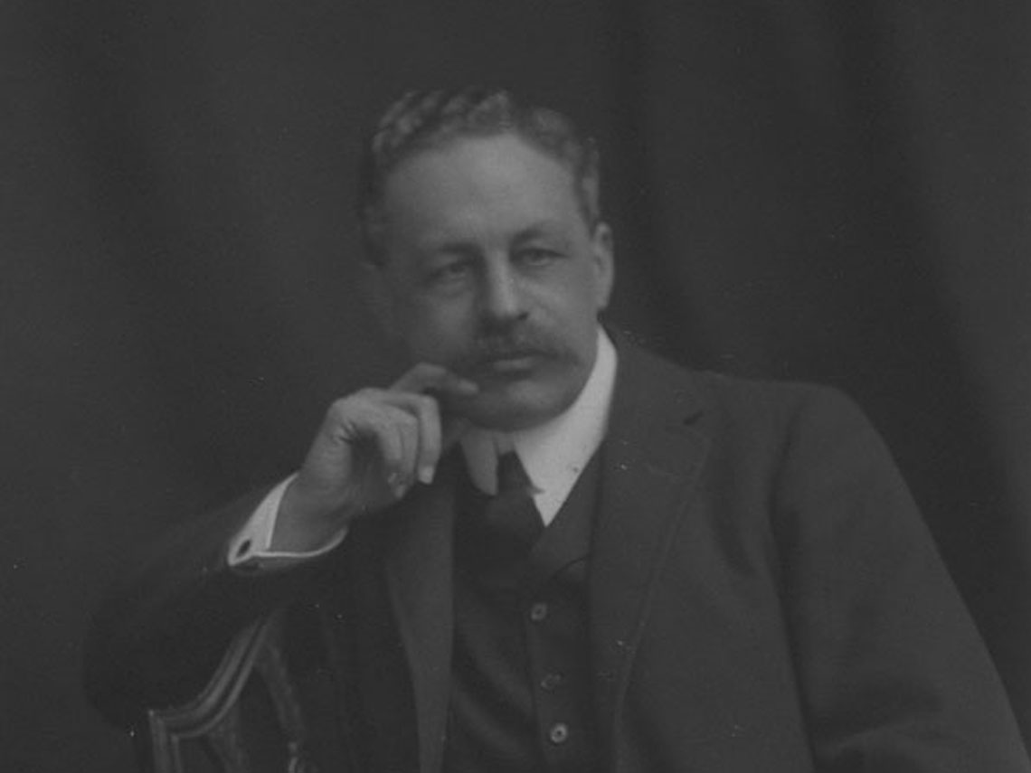 Halford John Mackinder