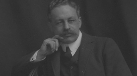 Halford John Mackinder