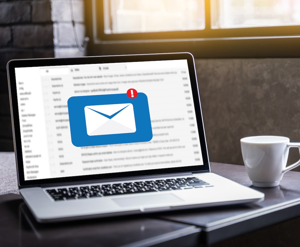 Legalidad con el email del trabajo