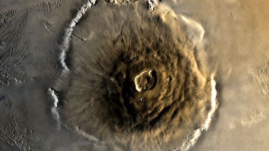 Estas son las montañas más altas del Sistema Solar