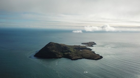 Isla de Ynys Enlli