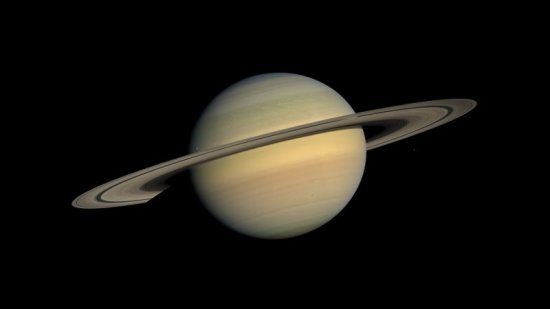 Saturno flotaría en agua