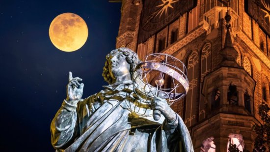 El heliocentrismo de Copérnico no fue tan revolucionario como pensamos