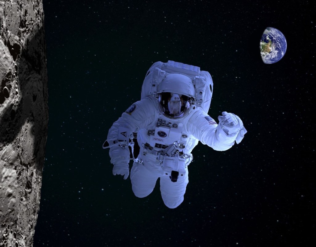 Astronauta flotando
