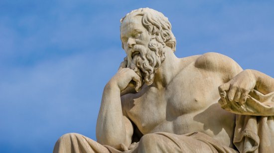 Sócrates y su método dialéctico: La expansión de la moral a través del diálogo