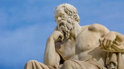 Sócrates y su método dialéctico: La expansión de la moral a través del diálogo