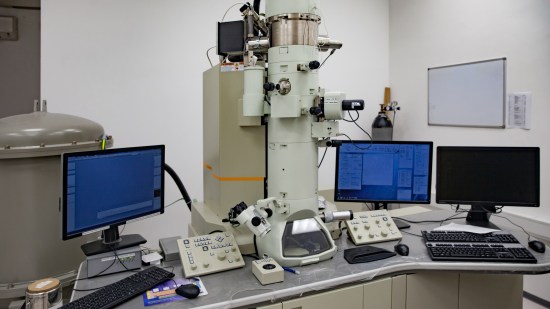 Microscopio de electrónico de barrido.