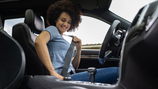 Cinturón de seguridad invento