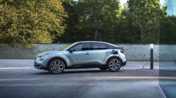 Citroen_e_C4_100_electric_0