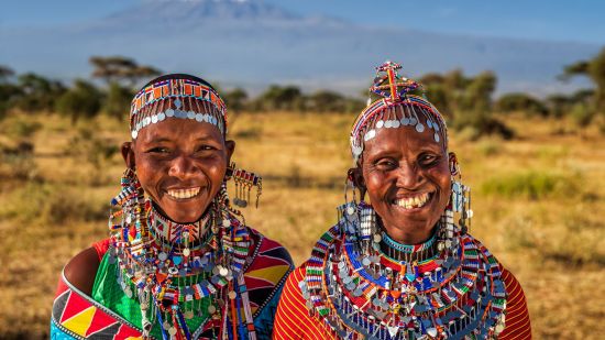 El secreto de los masai para tener una sonrisa perfecta sin cepillarse los dientes
