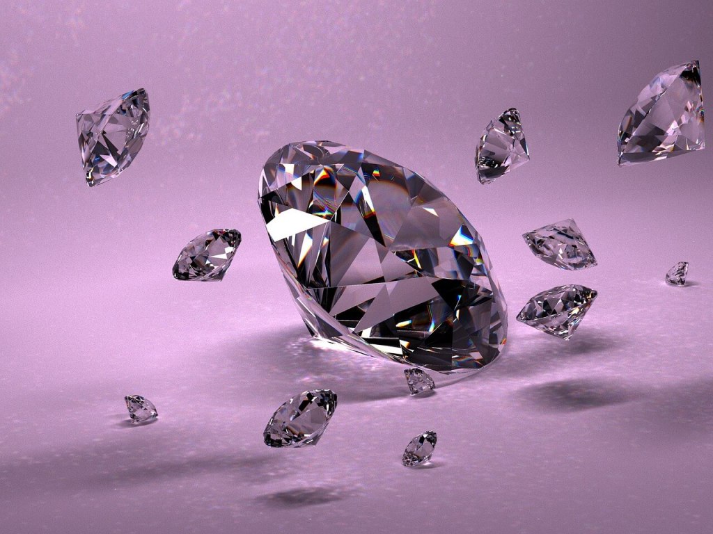 Diamante rosa. Imagen de Antonio Rosales Hernández en Pixabay
