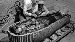 Howard Carter: el hombre que descubrió la tumba de Tutankamón
