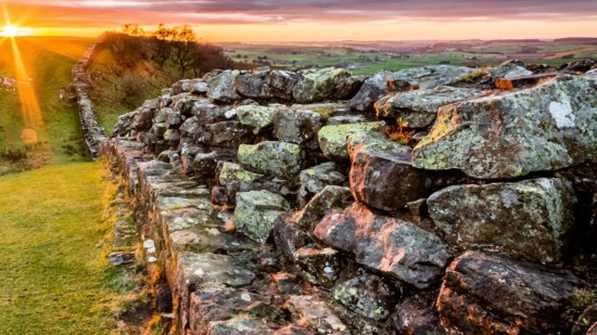 El Muro de Adriano, fortificación defensiva de 117 km