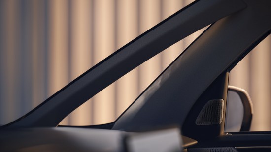 318278_Volvo_EM90_is_built_with_a_strong_safety_cage_using_double_A_pillars