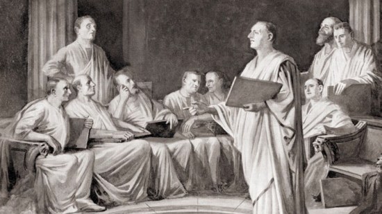 Recreación de magistrados romanos debatiendo la Ley de las Doce Tablas, fundamento del derecho