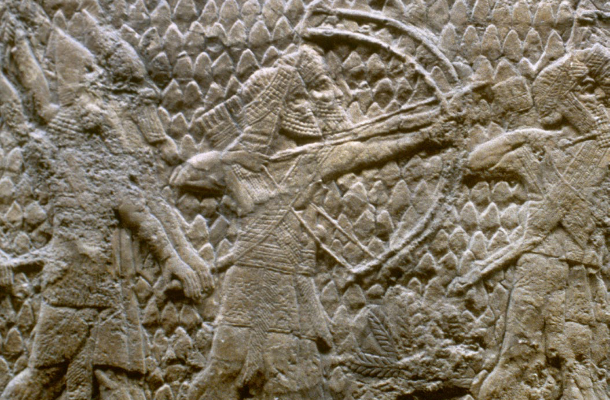 Detalle de relieve con la representación de una escena bélica