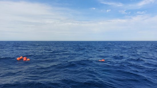 Superficie del océano Atlántico desde el buque Sarmiento de Gamboa