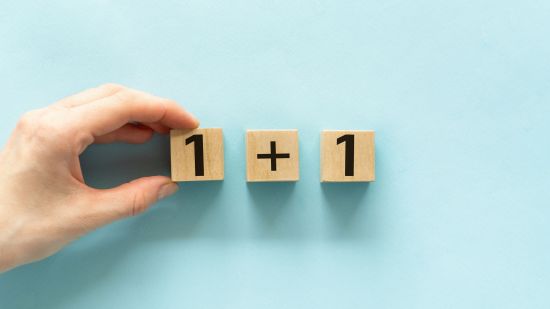 Cómo desafiar la aritmética: casos en los que uno más uno no equivale a dos