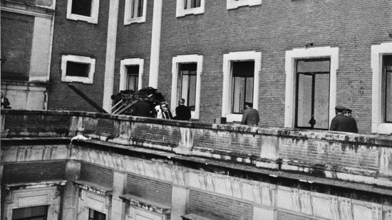 Coche Carrero Blanco
