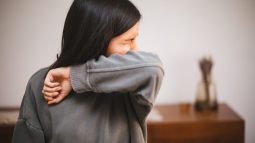 ¿Es posible morir de un estornudo?