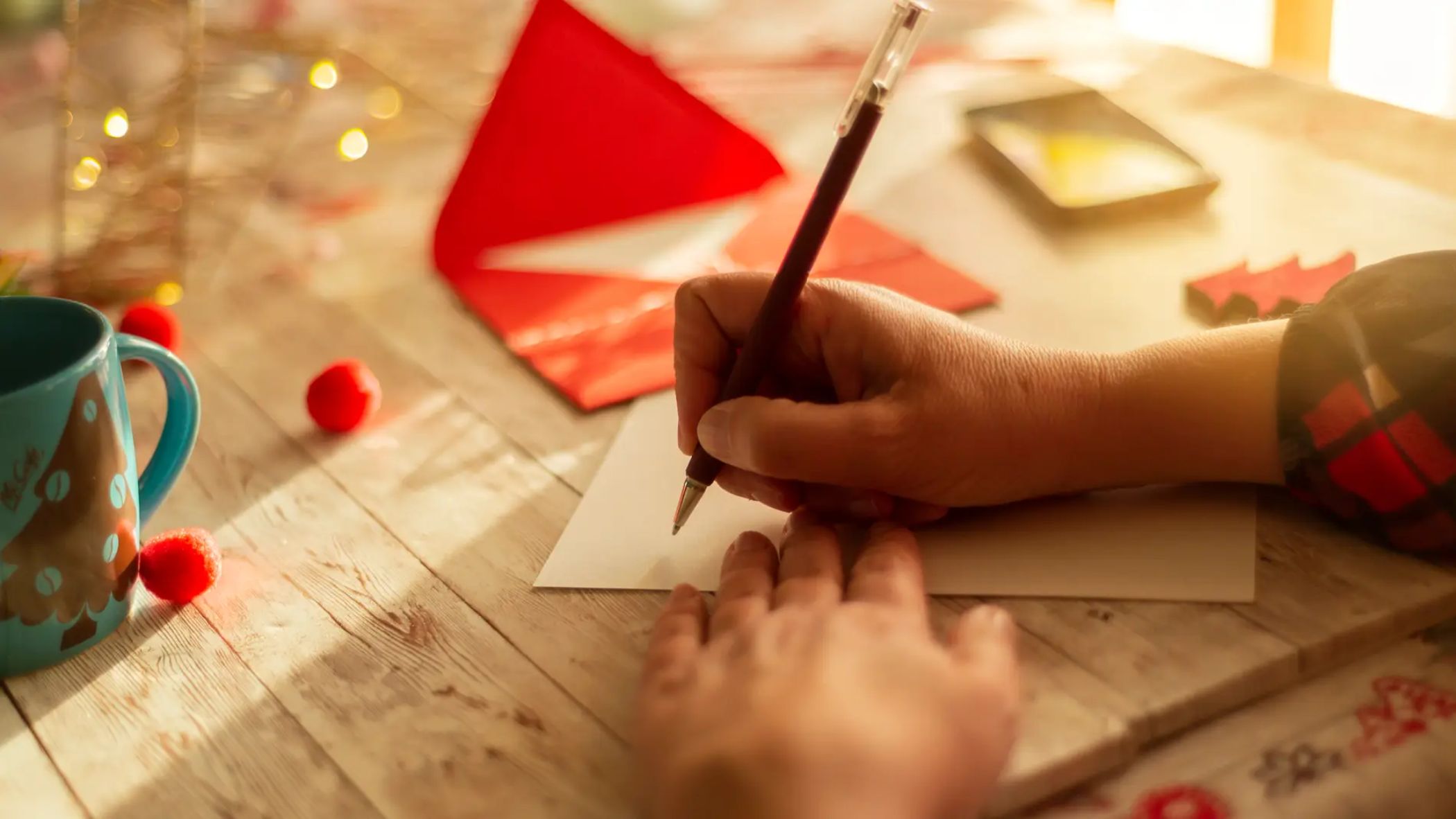 De las tarjetas postales al metaverso: la evolución de la felicitación de año nuevo