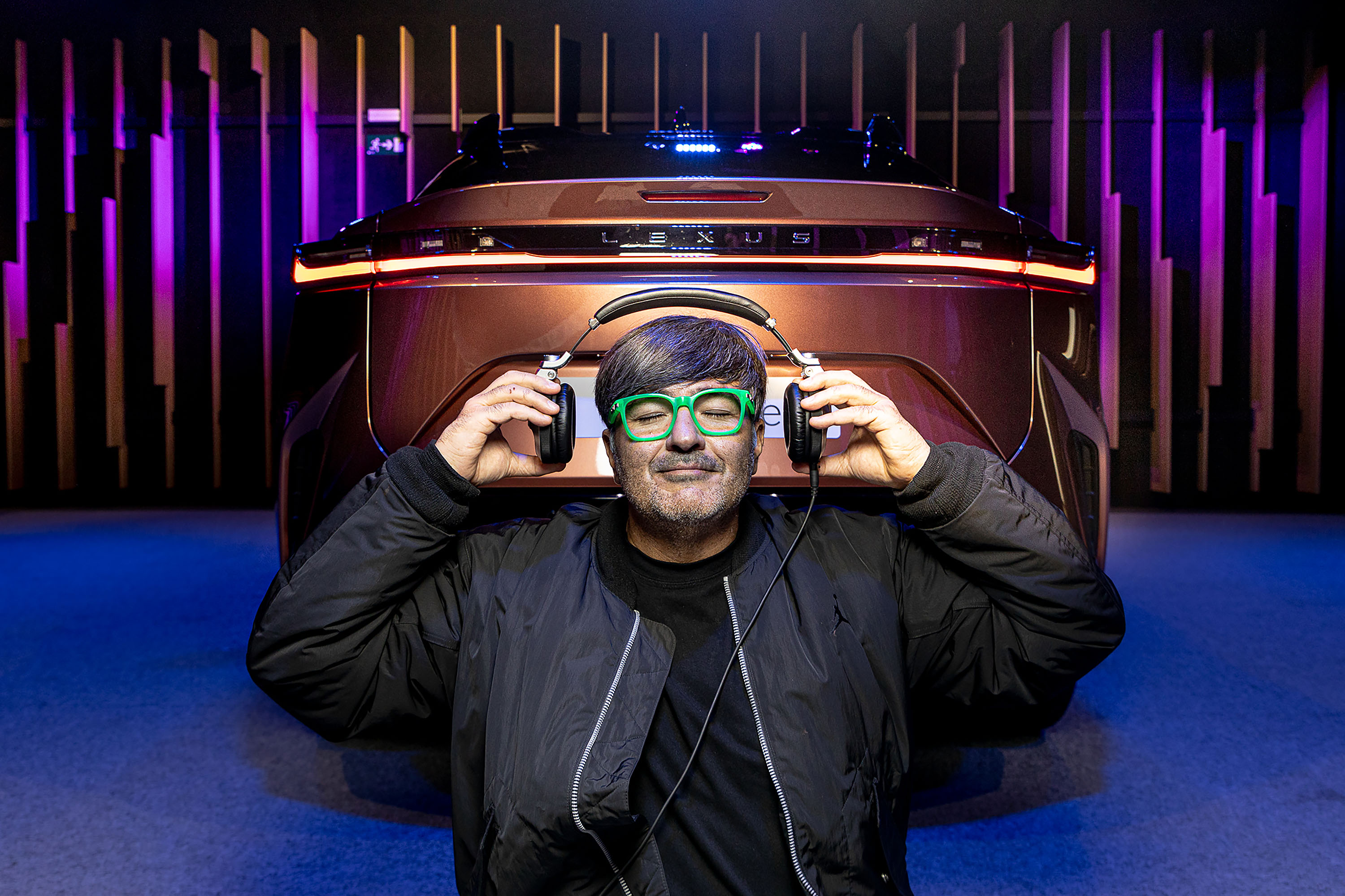 Wally-Lopez-Lexus-RZ450e-75